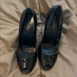 Black Heels With Buttons On The Side